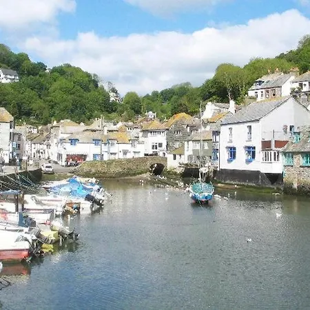 Sam's Looe